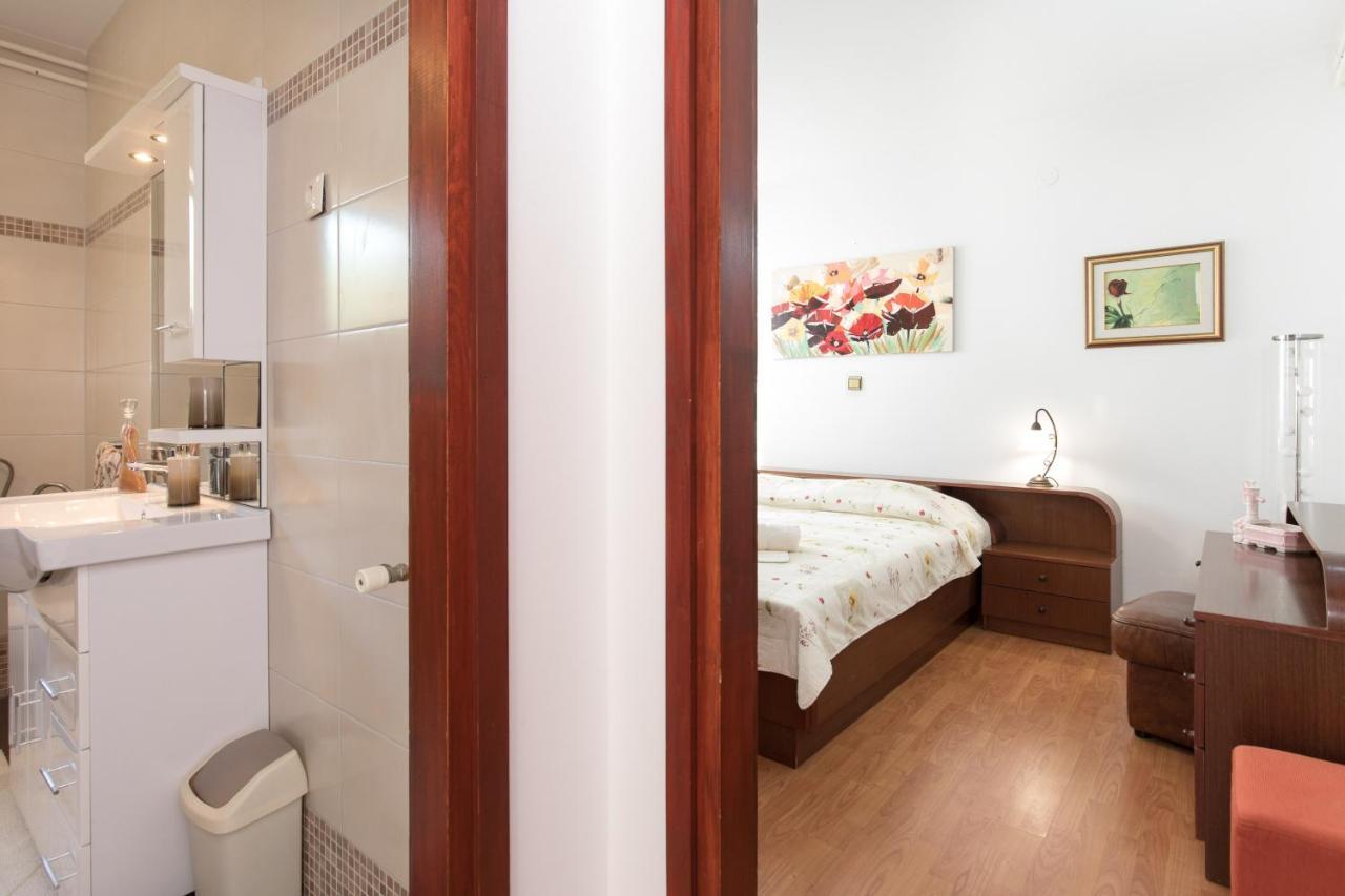 Apartmani Paradiso Krk Town Exterior photo