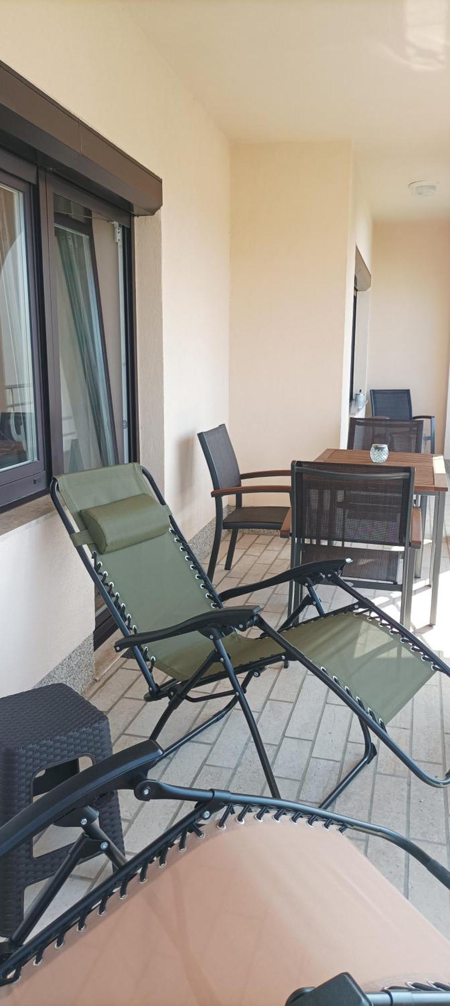 Apartmani Paradiso Krk Town Exterior photo